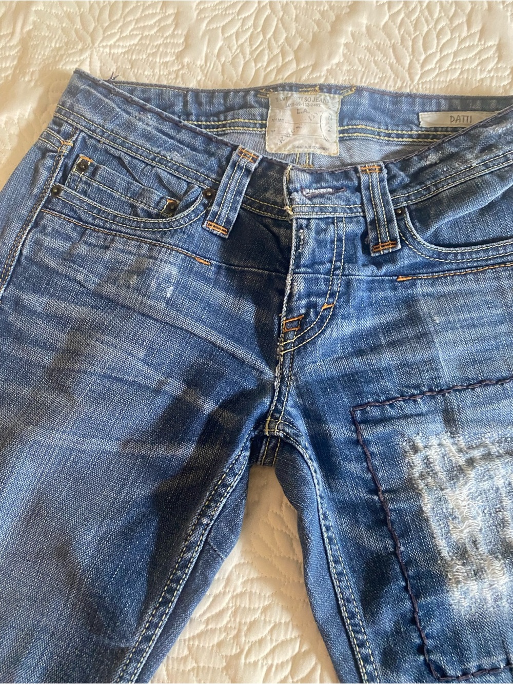 Taverniti So Jeans Women's Distressed Blue Skinny Jeans with Patch
